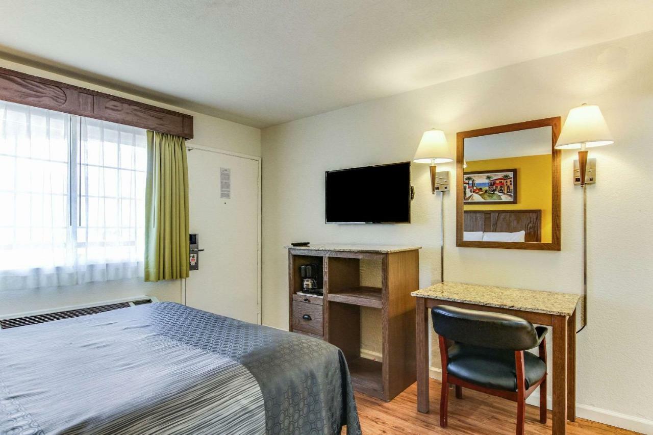 Rodeway Inn San Ysidro Near The Border San Diego Bagian luar foto